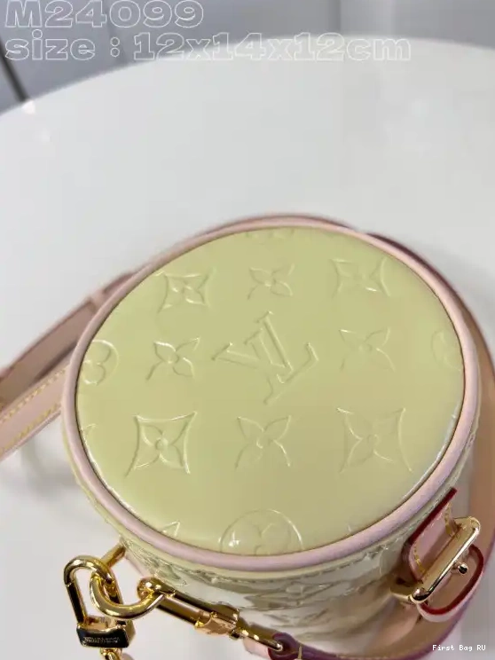 First bag ru LOUIS VUITTON Astor 0503